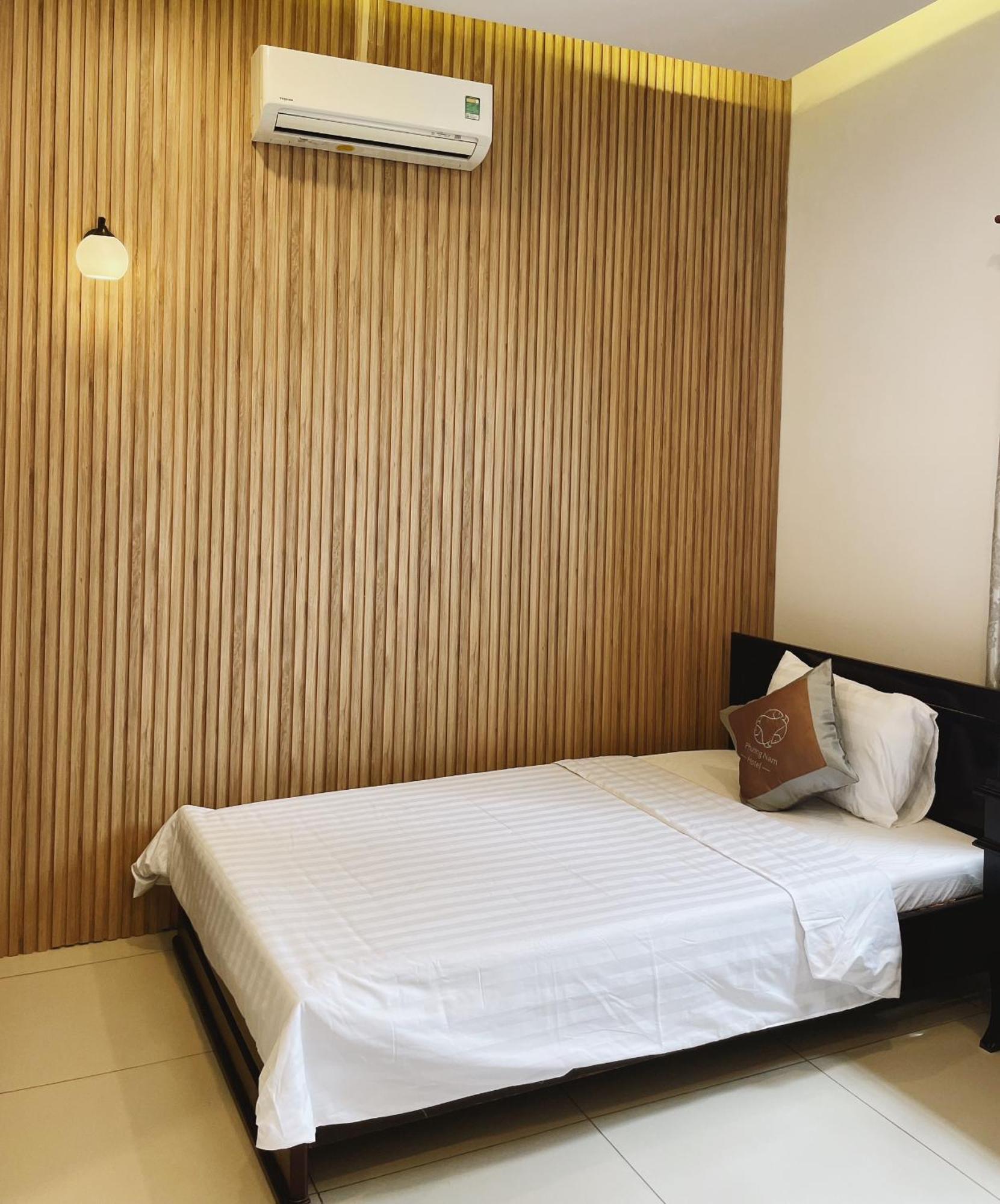 Phuong Nam Hotel An Giang Long Xuyên Esterno foto