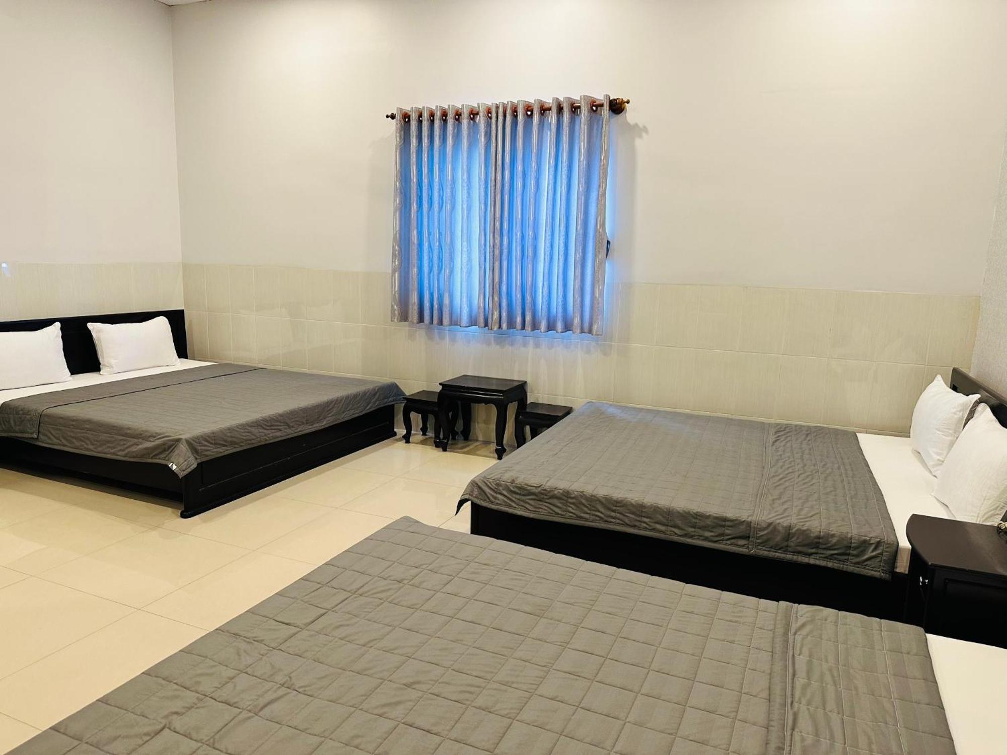 Phuong Nam Hotel An Giang Long Xuyên Esterno foto