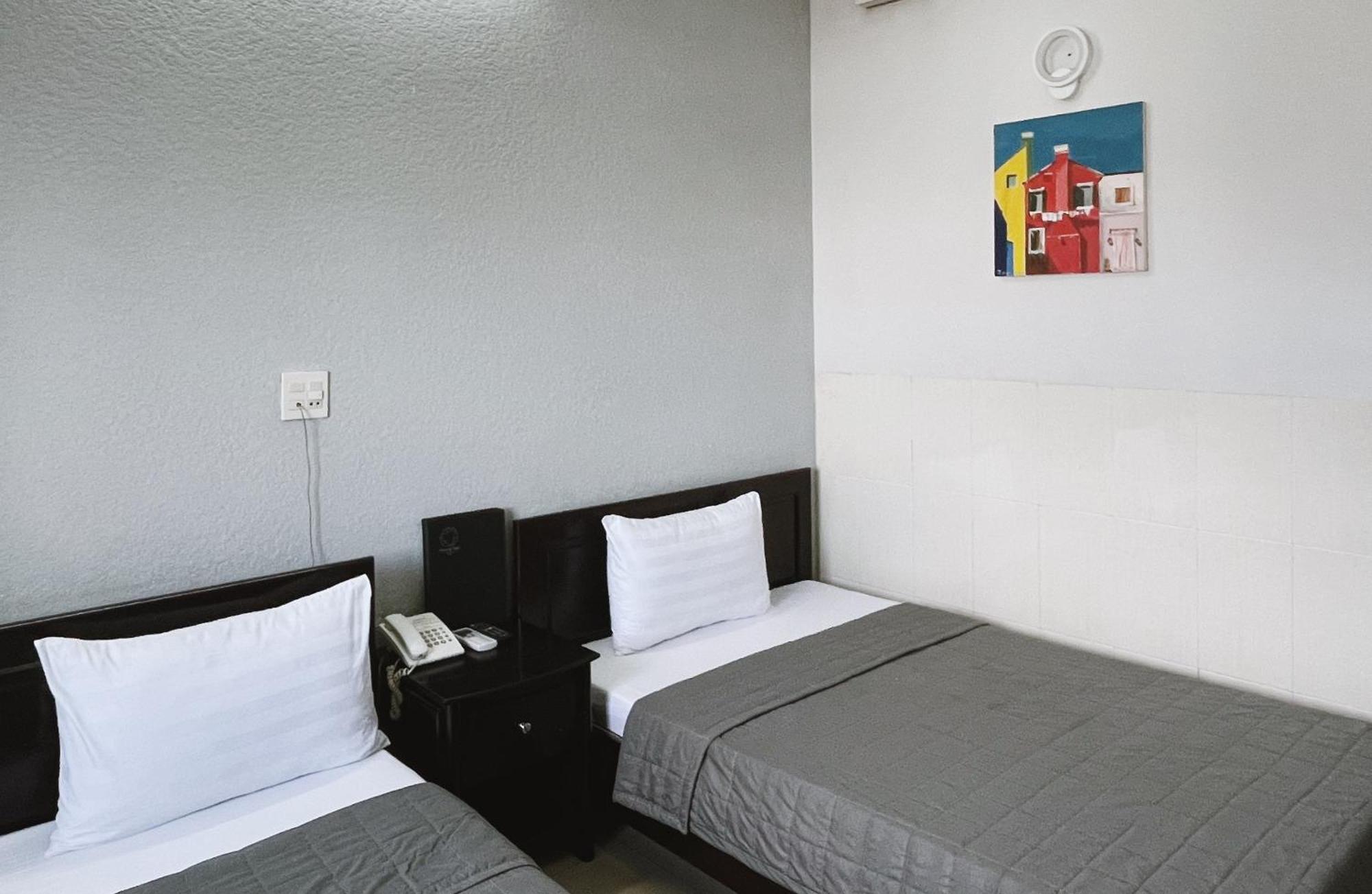 Phuong Nam Hotel An Giang Long Xuyên Esterno foto