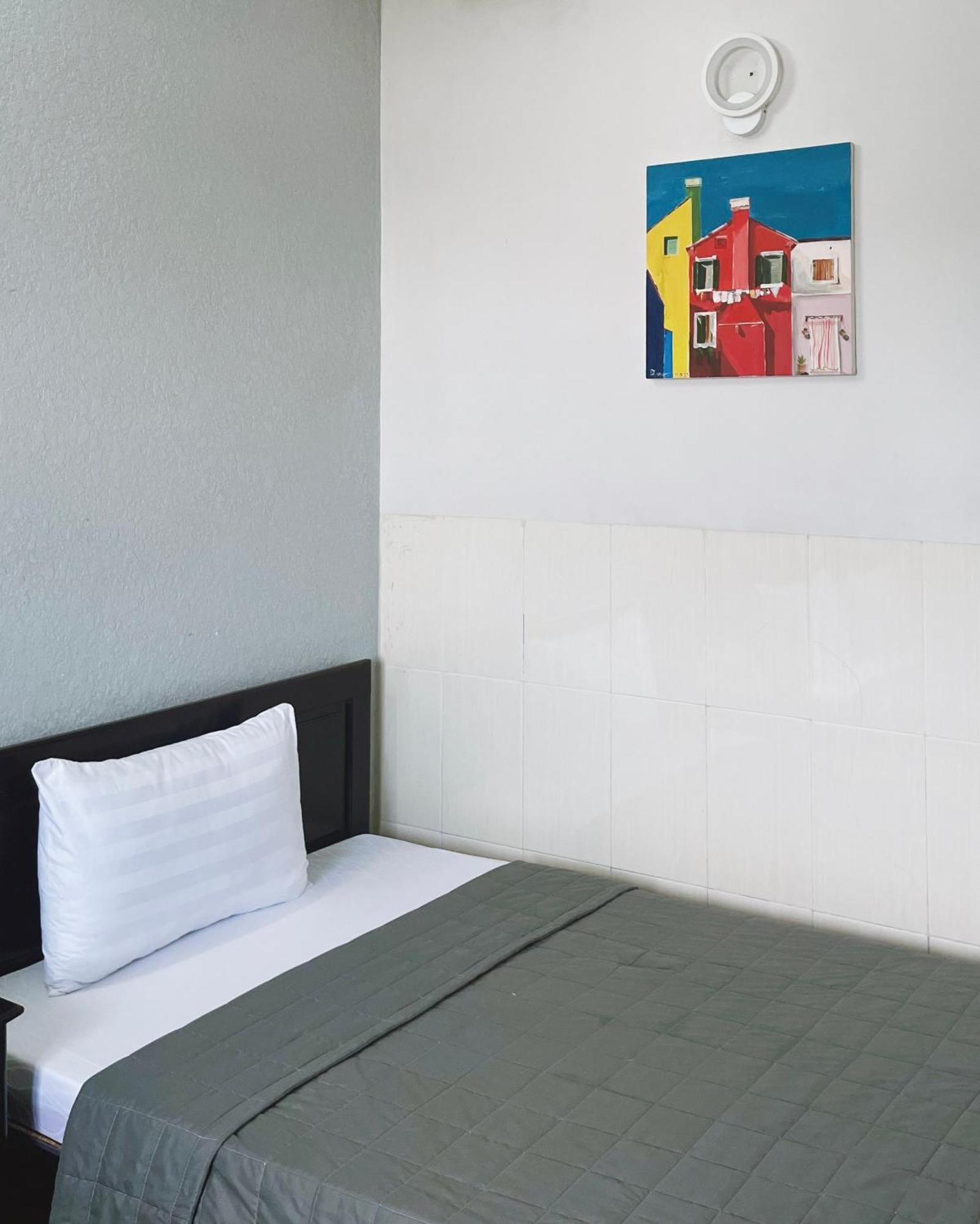 Phuong Nam Hotel An Giang Long Xuyên Esterno foto