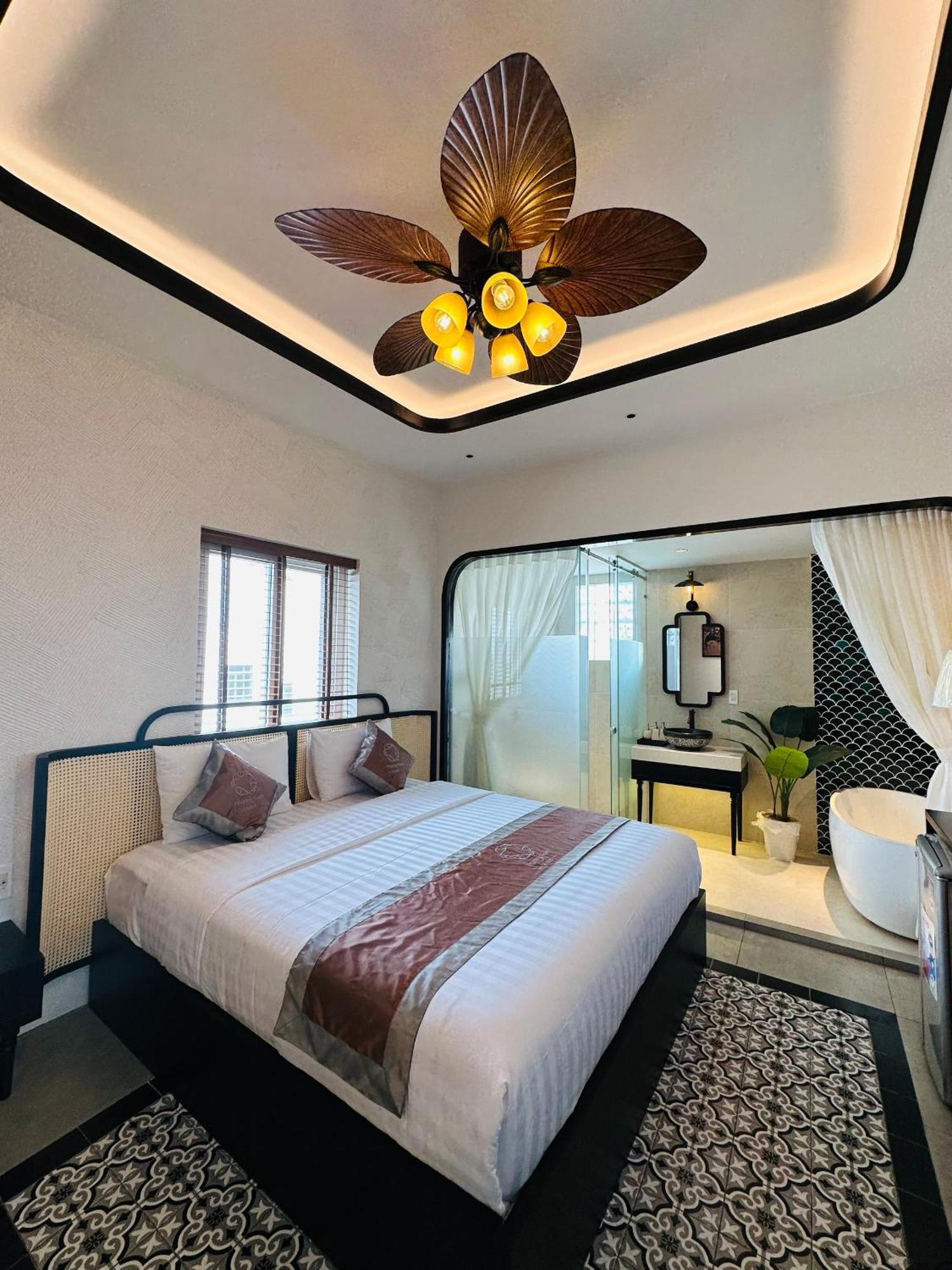 Phuong Nam Hotel An Giang Long Xuyên Esterno foto