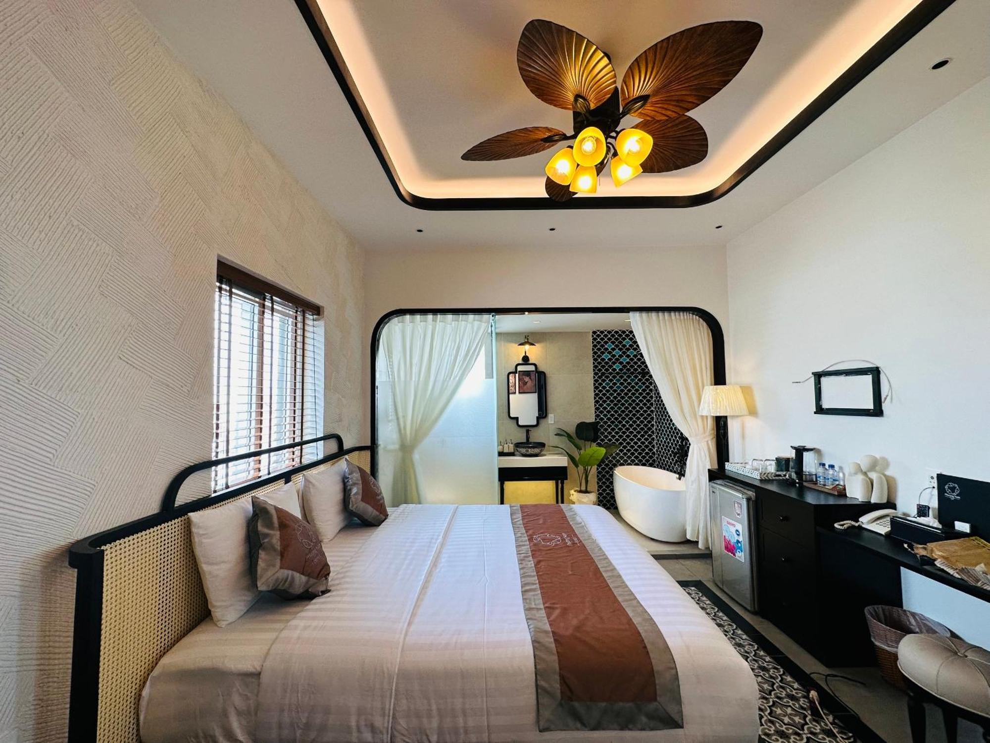 Phuong Nam Hotel An Giang Long Xuyên Esterno foto